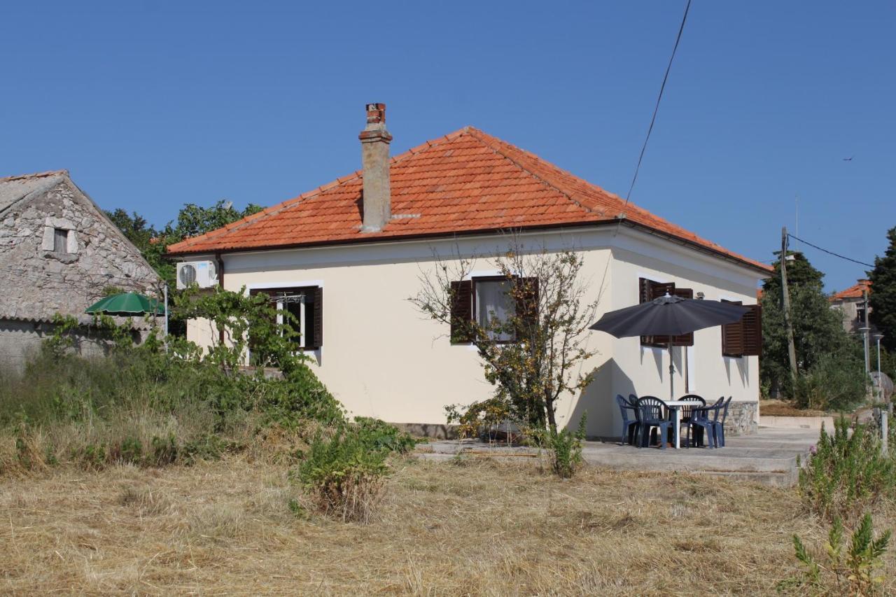 Apartments With A Parking Space Savar, Dugi Otok - 8127 Extérieur photo